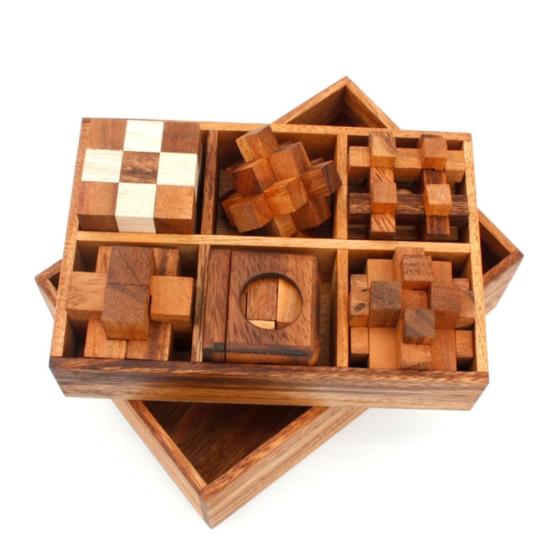 12-Piece Wooden Brainteaser Puzzle Gift Set